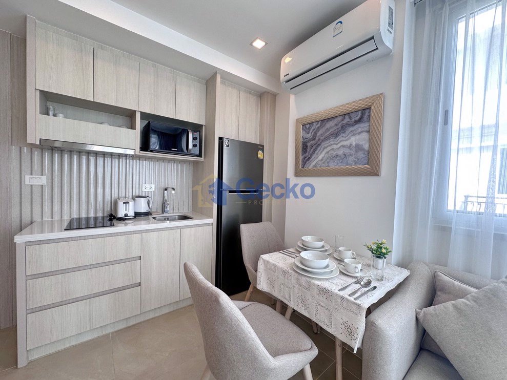 1 ห้องนอน คอนโดมิเนี่ยม in City Garden Olympus พัทยาใต้ C011388 (Photo 2)