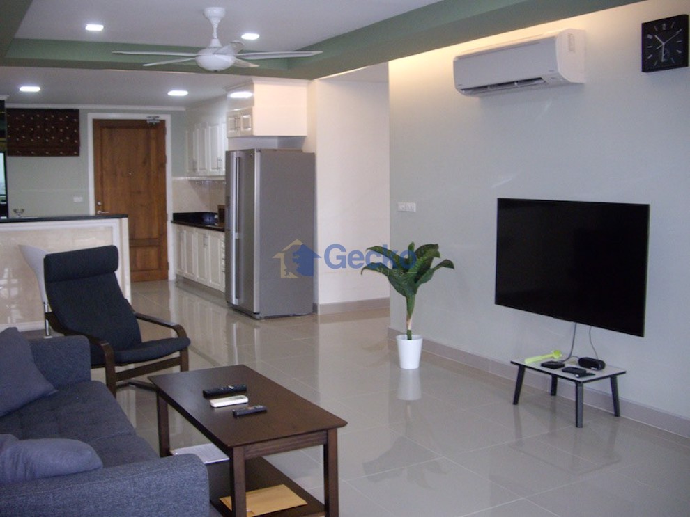 2 Bedrooms Condo in Regent Pratumnak South Pattaya C011391 (Photo 3)