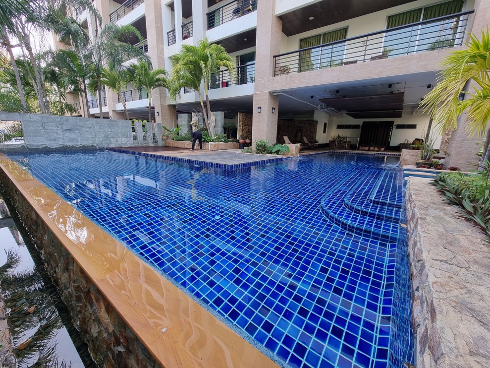 2 Bedrooms Condo in Regent Pratumnak South Pattaya C011391 (Photo 1)