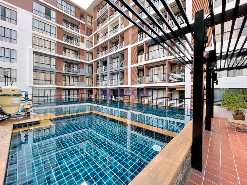 1 Bedroom Condo in The Pride Pattaya Central Pattaya C011418 (Photo 1)