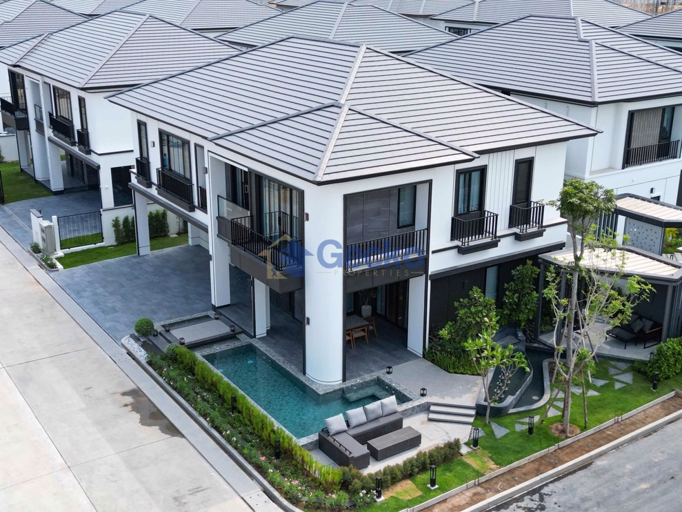 4 ห้องนอน บ้าน in Chieftain  พัทยาตะวันออก H011125 (Photo 3)
