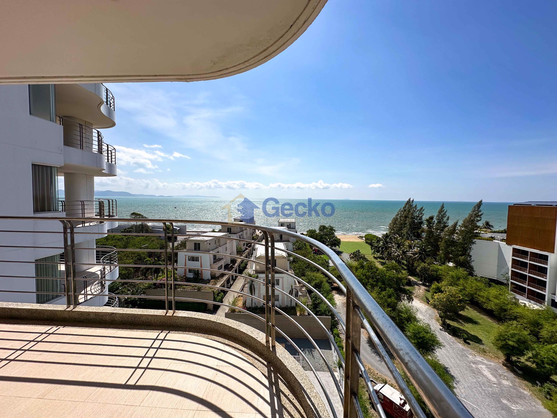 2 Bedrooms Condo in The Residences at Dream Pattaya Na Jomtien C011433