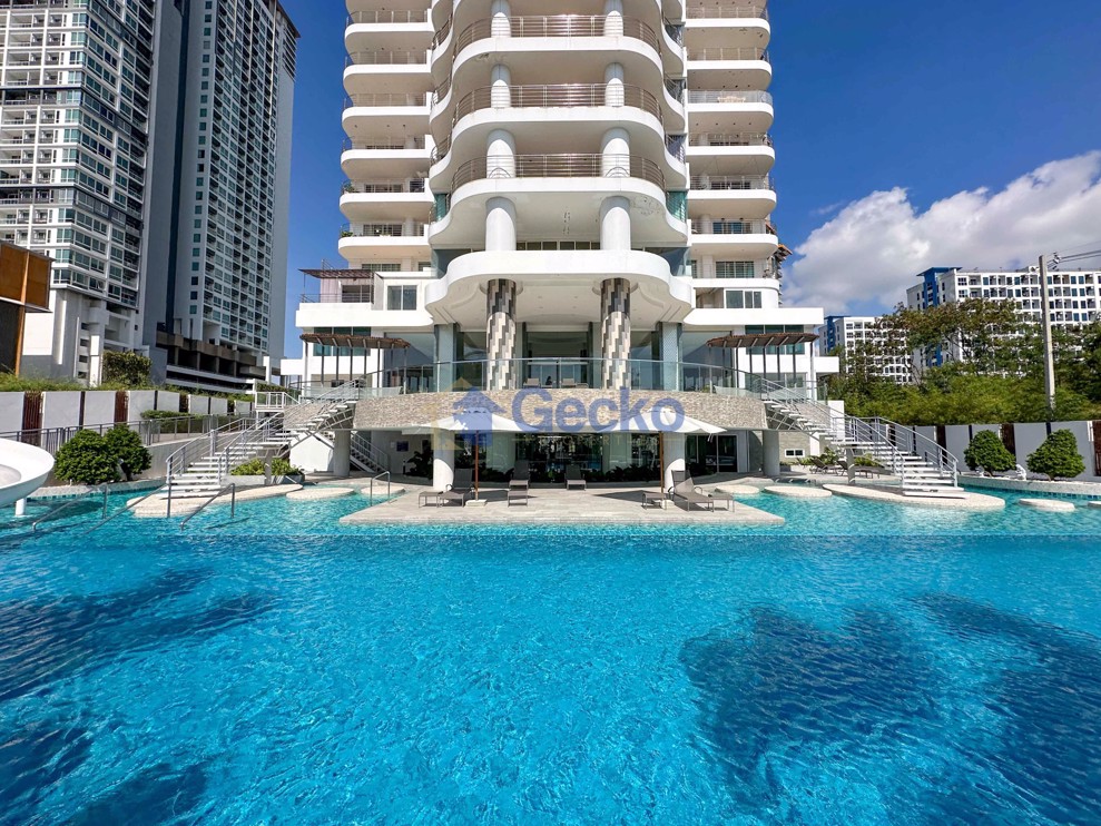 2 Bedrooms Condo in The Residences at Dream Pattaya Na Jomtien C011433 (Photo 2)