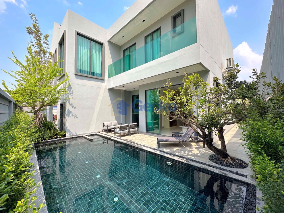 4 ห้องนอน บ้าน in Grandiose Pattaya  พัทยาเหนือ H010195 (Cover Photo)
