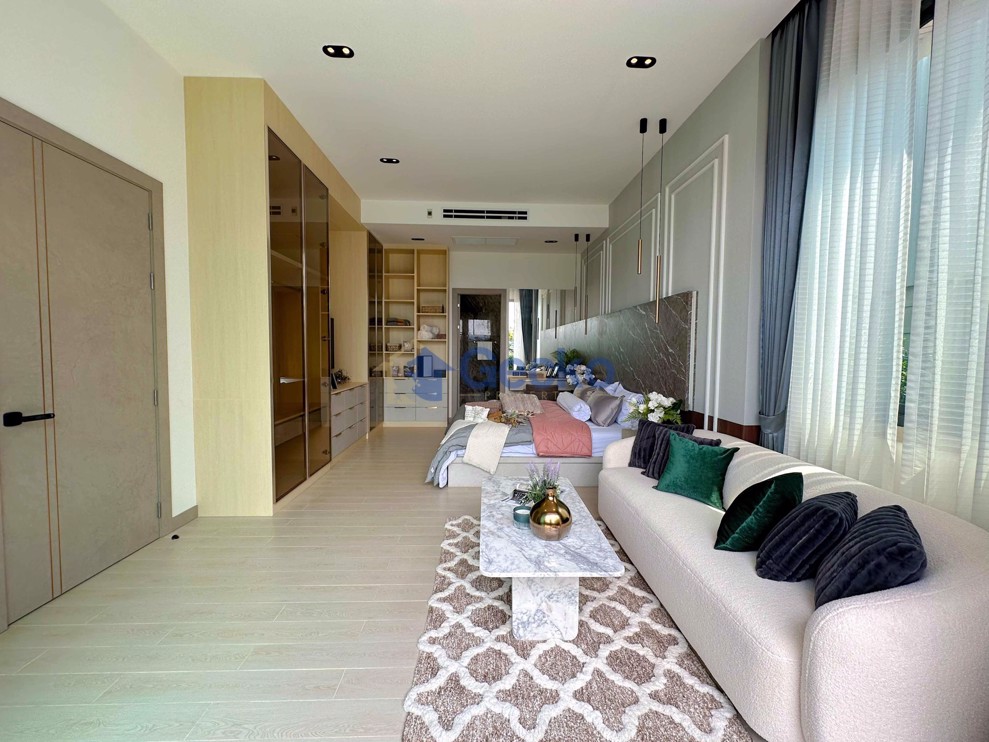 4 ห้องนอน บ้าน in Grandiose Pattaya  พัทยาเหนือ H010195 (Photo 4)