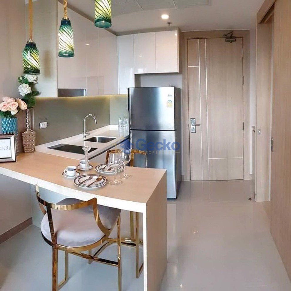 1 ห้องนอน คอนโดมิเนี่ยม in The Riviera Jomtien จอมเทียน C011448 (Photo 1)