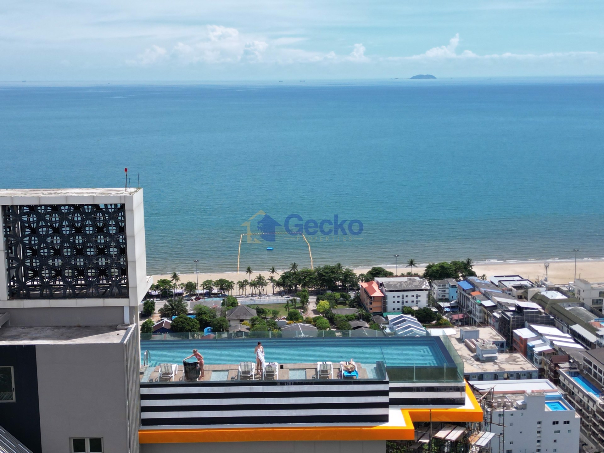 1 ห้องนอน คอนโดมิเนี่ยม in The Riviera Jomtien จอมเทียน C011448
