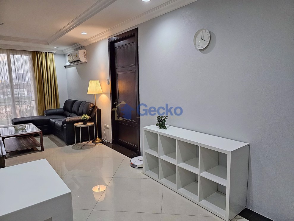 2 Bedrooms Condo in LK Legend Central Pattaya C011452 (Photo 4)