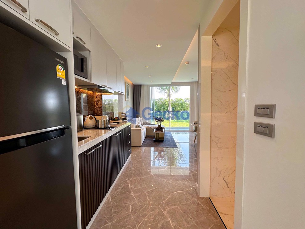 2 Bedrooms Condo in The Coral Pattaya North Pattaya C011463 (Photo 3)