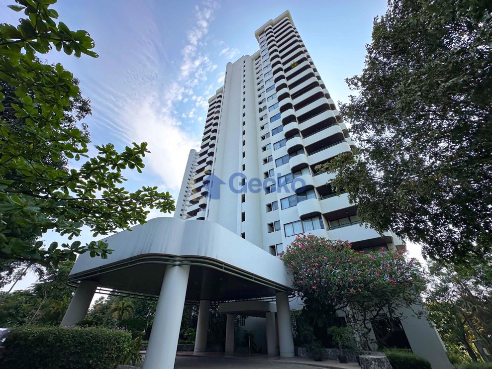 Sunset Height Condominium (Photo 2)