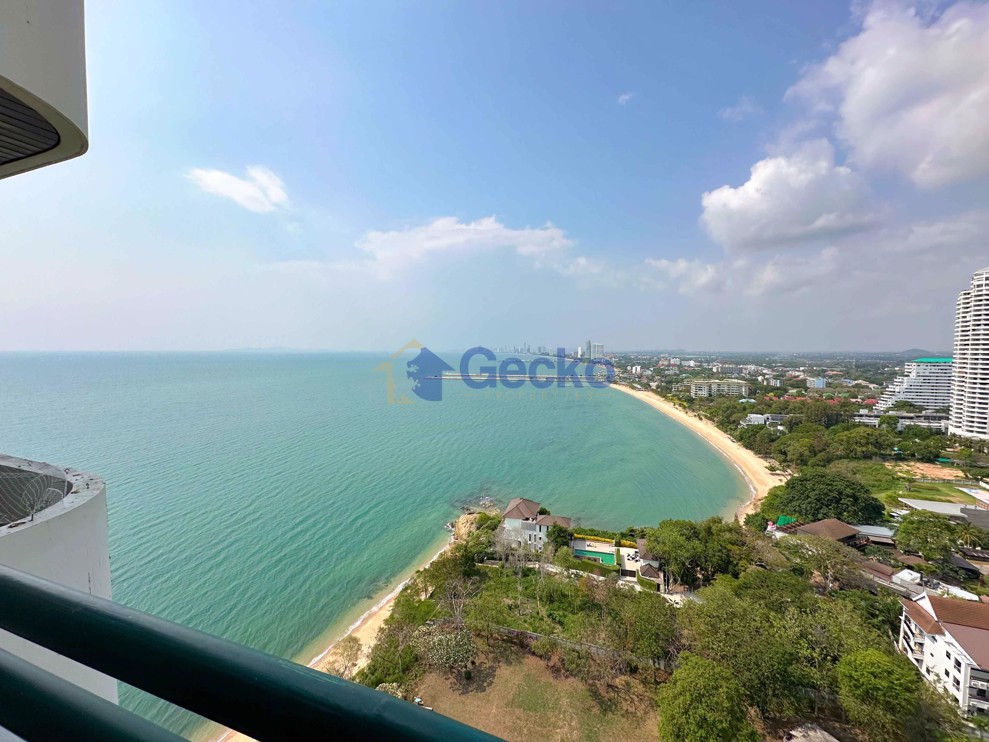 3 ห้องนอน คอนโดมิเนี่ยม in Sunset Height Condominium นาจอมเทียน C011520 (Photo 1)