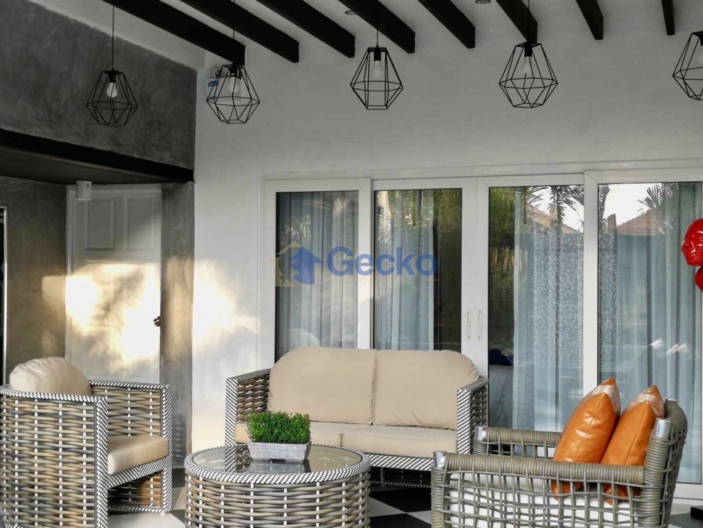 1 Bedroom House in Majestic Residence  Pratumnak H011523 (Photo 4)