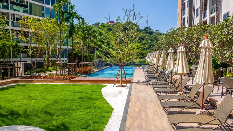 1 ห้องนอน คอนโดมิเนี่ยม in Unixx South Pattaya พัทยาใต้ C011535 (Cover Photo)