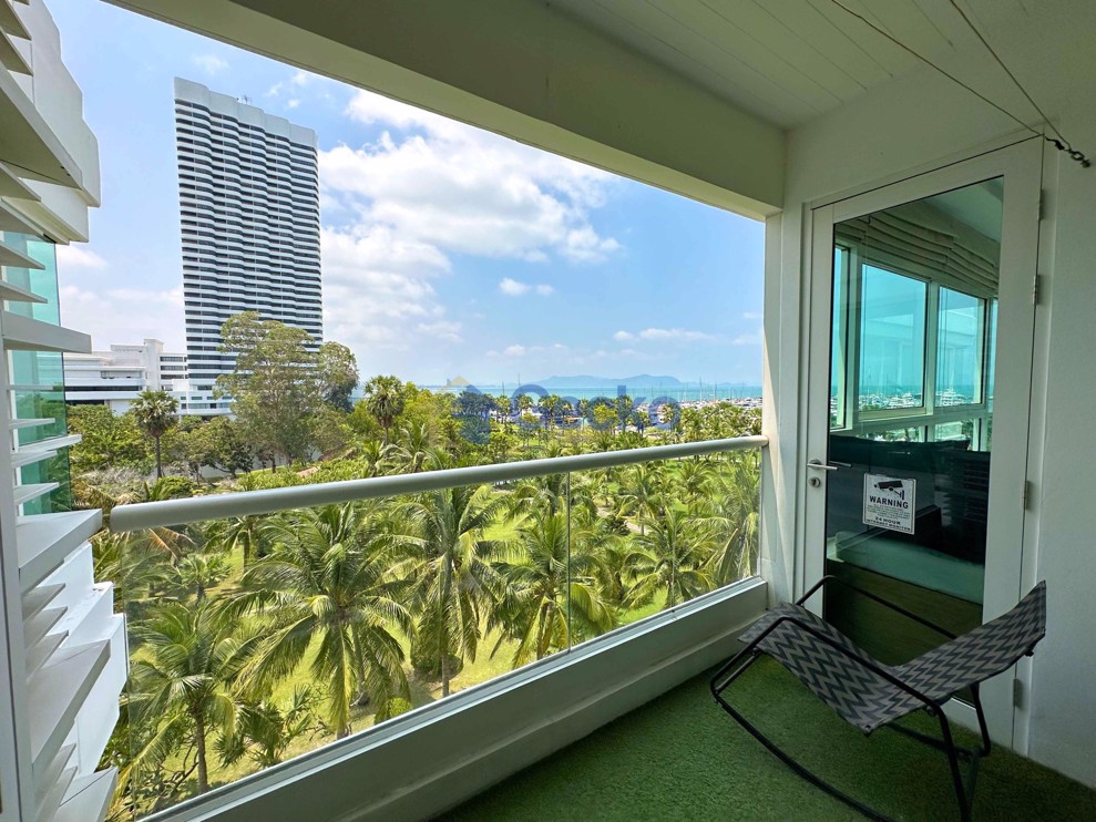 1 ห้องนอน คอนโดมิเนี่ยม in Ocean Portofino นาจอมเทียน C011548 (Photo 2)