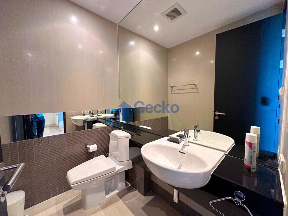 1 ห้องนอน คอนโดมิเนี่ยม in Ocean Portofino นาจอมเทียน C011548 (Photo 4)