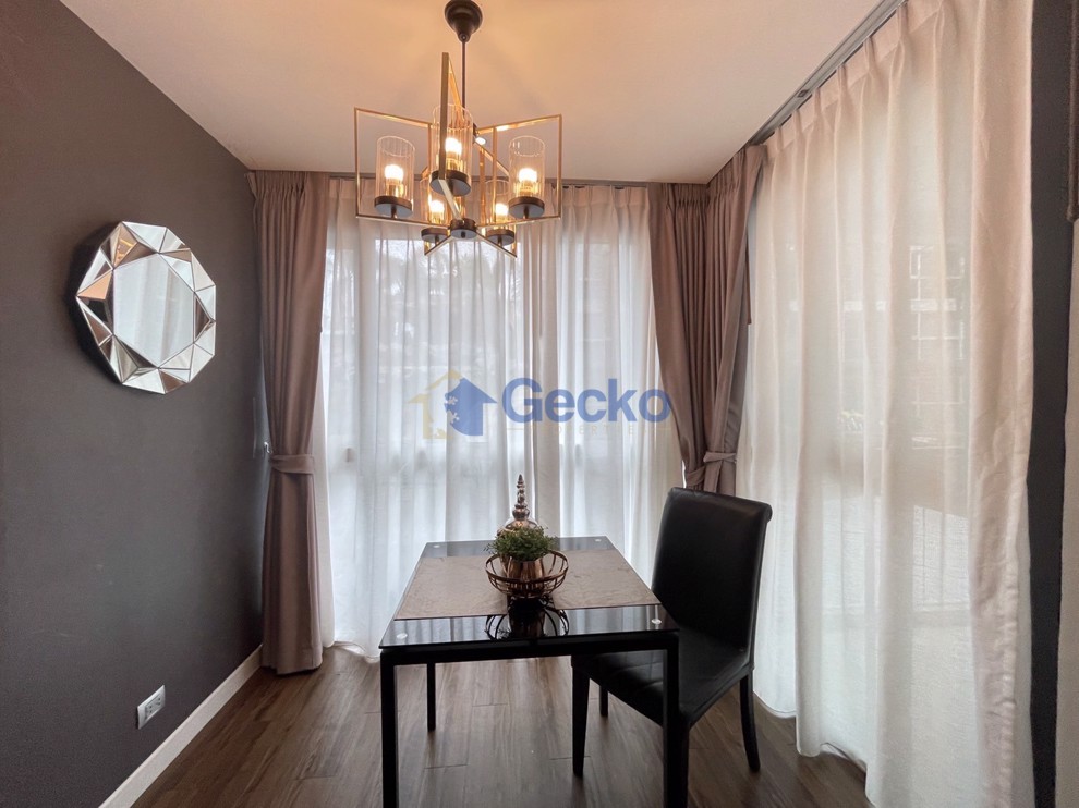 Studio Condo in Centara Avenue Residence and Suites Central Pattaya C011550 (Photo 1)