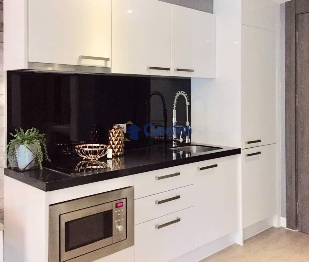 Studio Condo in Centara Avenue Residence and Suites Central Pattaya C011555 (Photo 1)