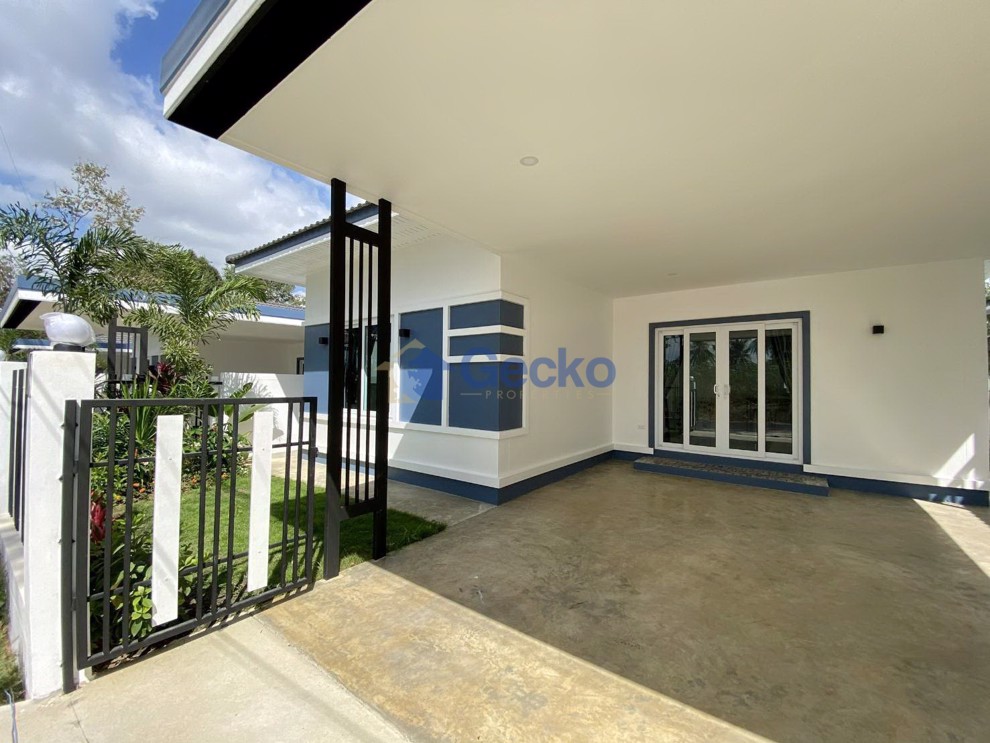 3 Bedrooms House in Sabai Home  East Pattaya H011556 (Photo 4)