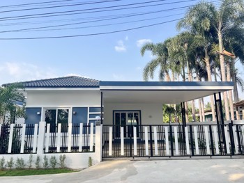 3 ห้องนอน บ้าน in Sabai Home  พัทยาตะวันออก H011556