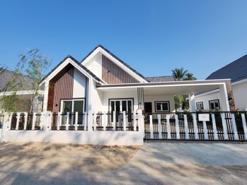 3 ห้องนอน บ้าน in Sabai Home  พัทยาตะวันออก H011557