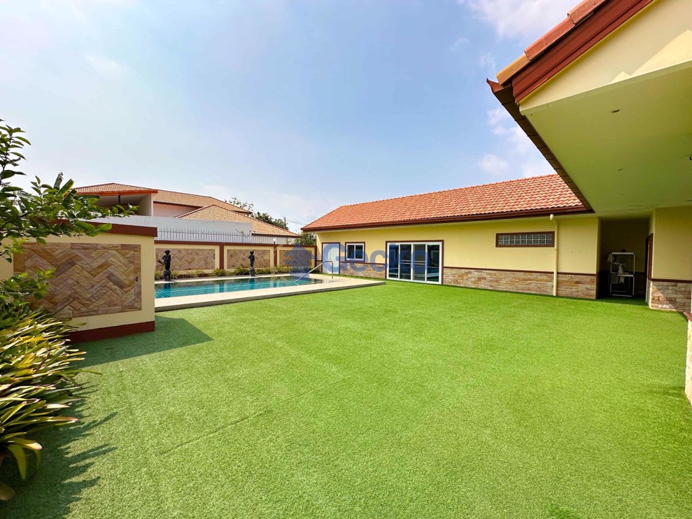 4 ห้องนอน บ้าน in Miami Villas  พัทยาตะวันออก H004600 (Photo 4)