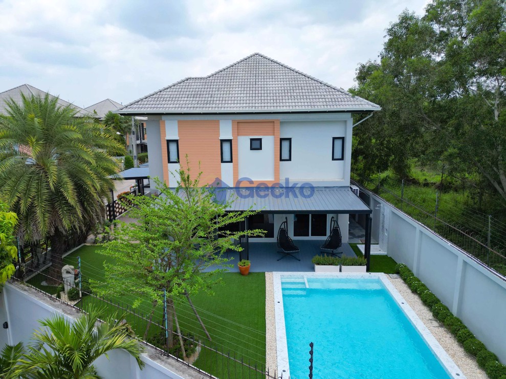 3 ห้องนอน บ้าน in Patta Village  พัทยาตะวันออก H011327 (Photo 3)