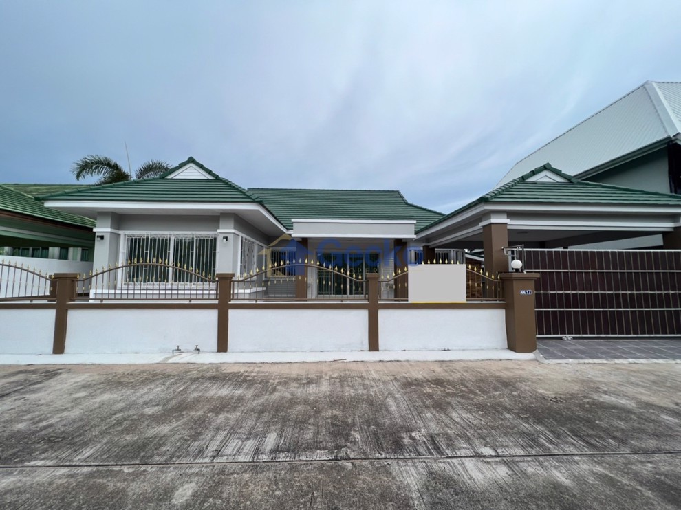 3 ห้องนอน บ้าน in Ponthep 2  พัทยาตะวันออก H011582 (Photo 2)