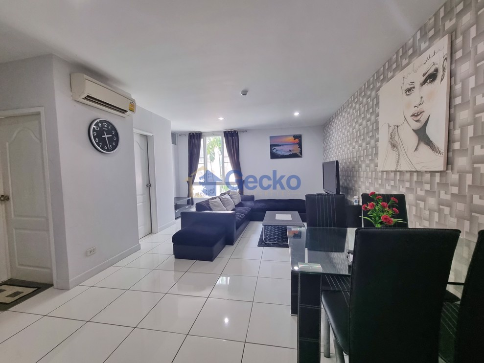 2 Bedrooms Condo in The Lofts Pratumnak Pratumnak C011590 (Photo 1)