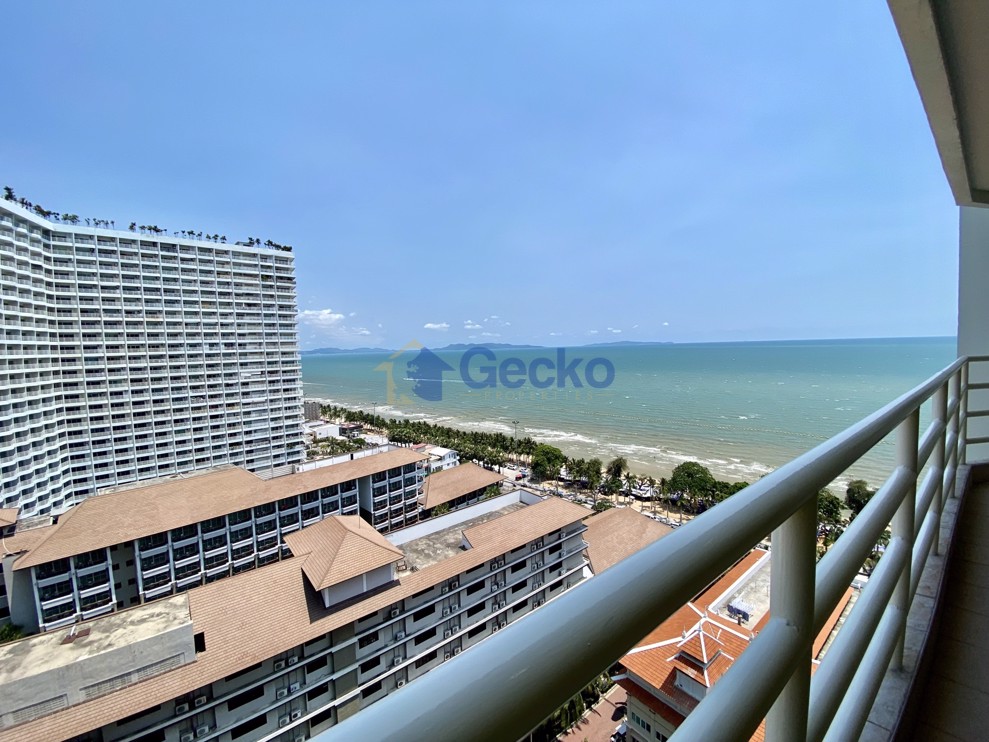 1 ห้องนอน คอนโดมิเนี่ยม in View Talay 5 จอมเทียน C011591 (Photo 2)