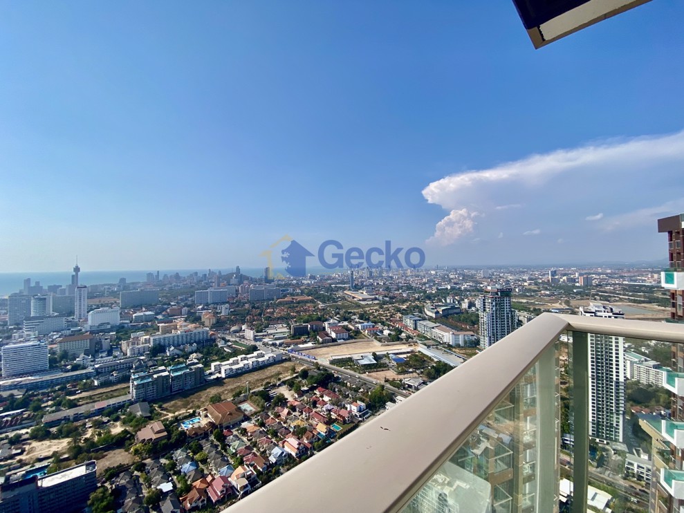 1 ห้องนอน คอนโดมิเนี่ยม in โคปาคาบานา จอมเทียน C011596 (Photo 1)