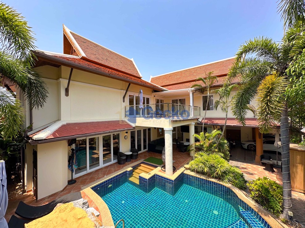 3 ห้องนอน บ้าน in Chateaudale Thai Bali Villa  จอมเทียน H011603 (Photo 1)