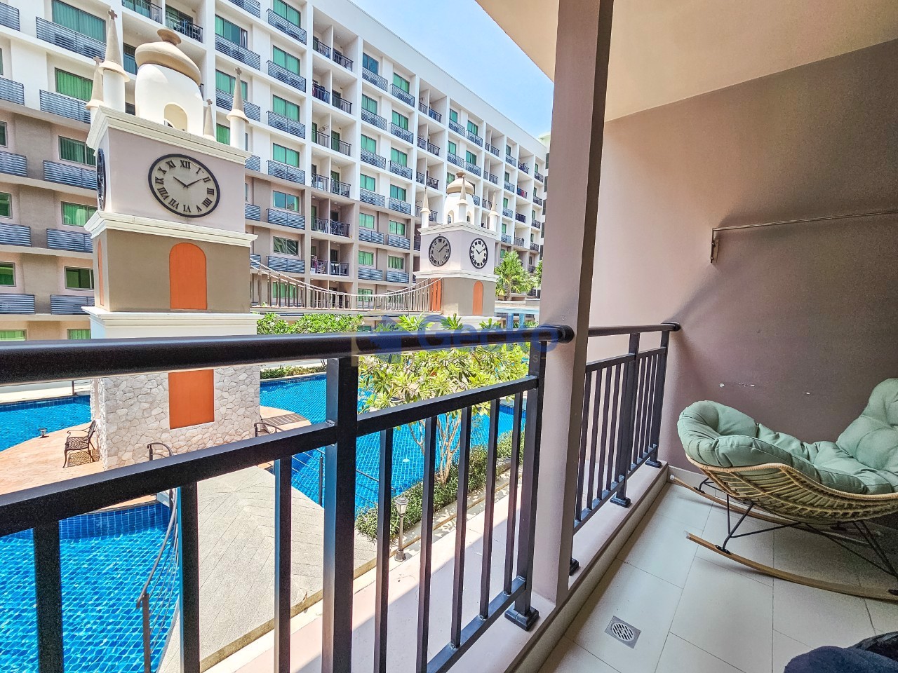 2 Bedrooms Condo in Arcadia Beach Continental South Pattaya C011615 for rent in South Pattaya