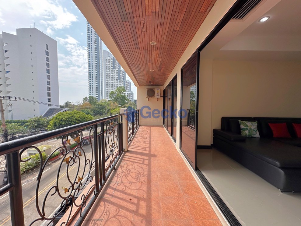1 ห้องนอน คอนโดมิเนี่ยม in Nova Mirage วงศ์อมาตย์ C011636 (Photo 4)