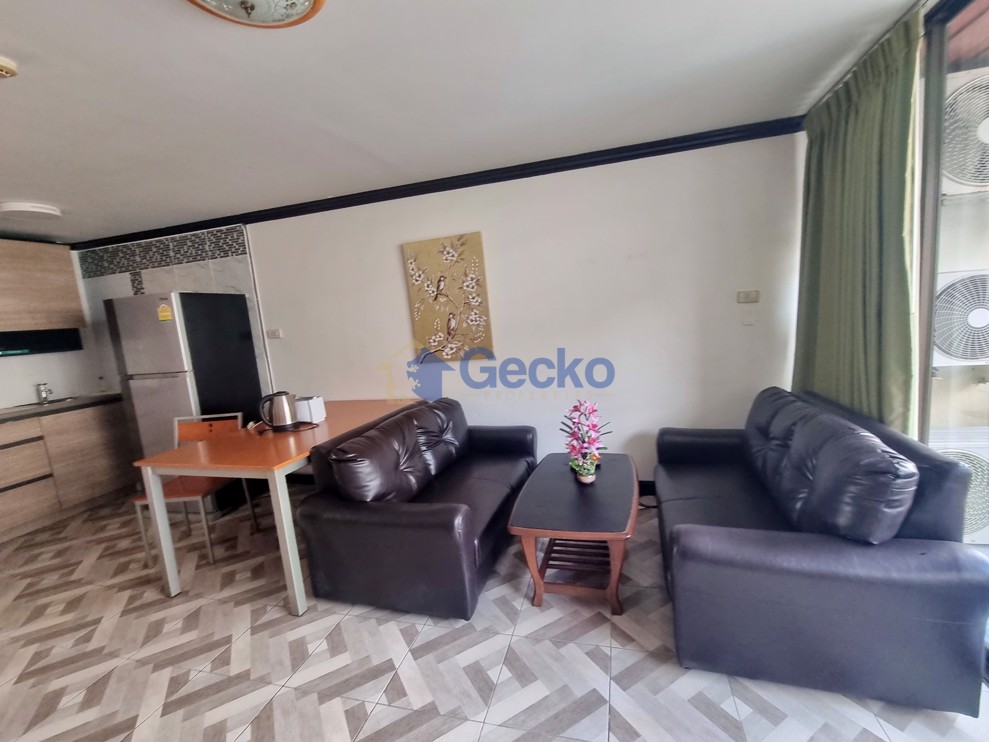 2 ห้องนอน คอนโดมิเนี่ยม in Pattaya Height Condominium จอมเทียน C011638 (Photo 3)
