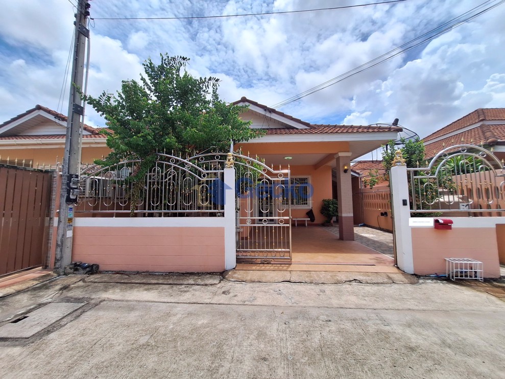 3 Bedrooms House in Chokchai Village 8  East Pattaya H011650 (Cover Photo)