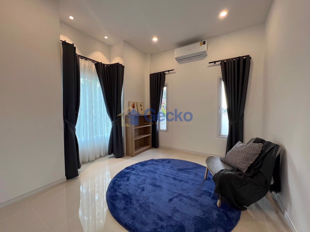 3 ห้องนอน บ้าน  พัทยาตะวันออก H011663 (Photo 4)