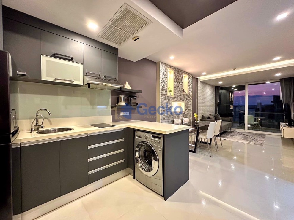 2 ห้องนอน คอนโดมิเนี่ยม in Apus Condominium พัทยากลาง C011665 (Photo 1)