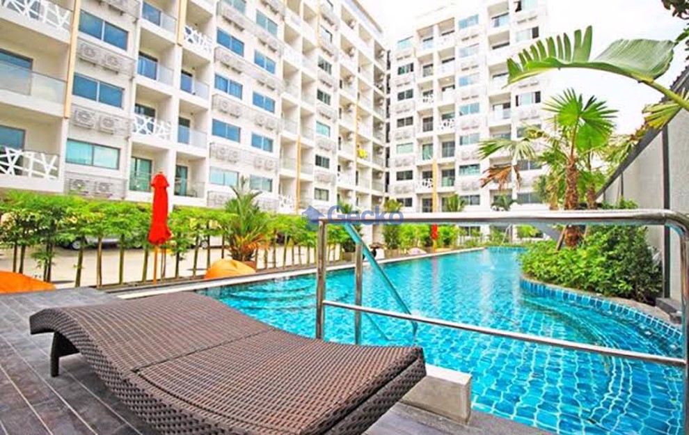 1 ห้องนอน คอนโดมิเนี่ยม in Water Park พระตำหนัก C011668 (Photo 1)