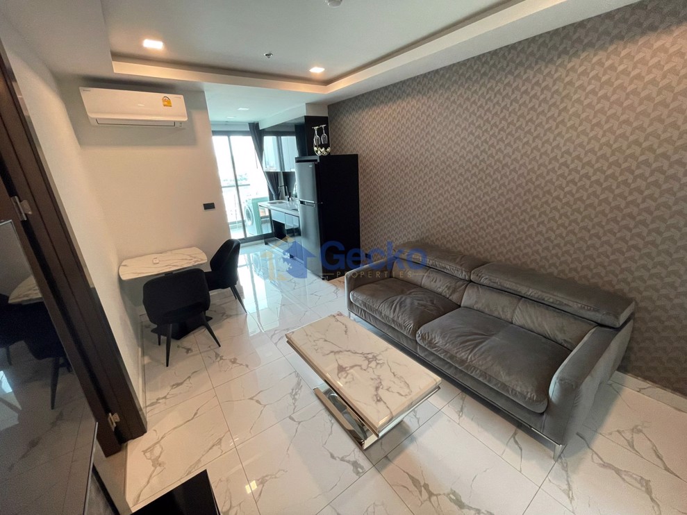 1 Bedroom Condo in Arcadia Millennium Tower South Pattaya C011672 (Photo 3)