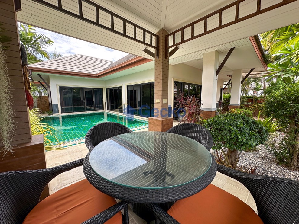 2 Bedrooms House in Dusit Pattaya Park  Huay Yai H011684 (Photo 3)