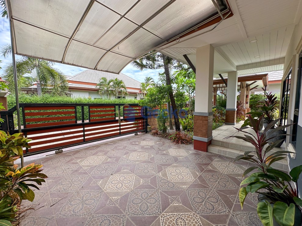 2 Bedrooms House in Dusit Pattaya Park  Huay Yai H011684 (Photo 4)