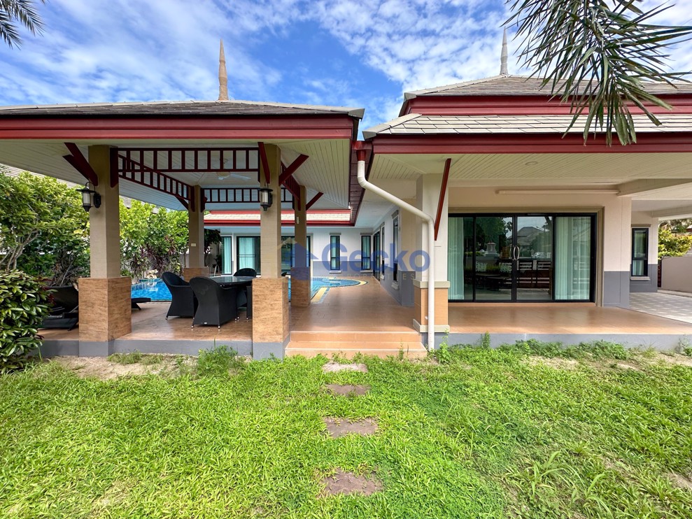 3 Bedrooms House in Baan Dusit Lake  Huay Yai H011685 (Photo 3)