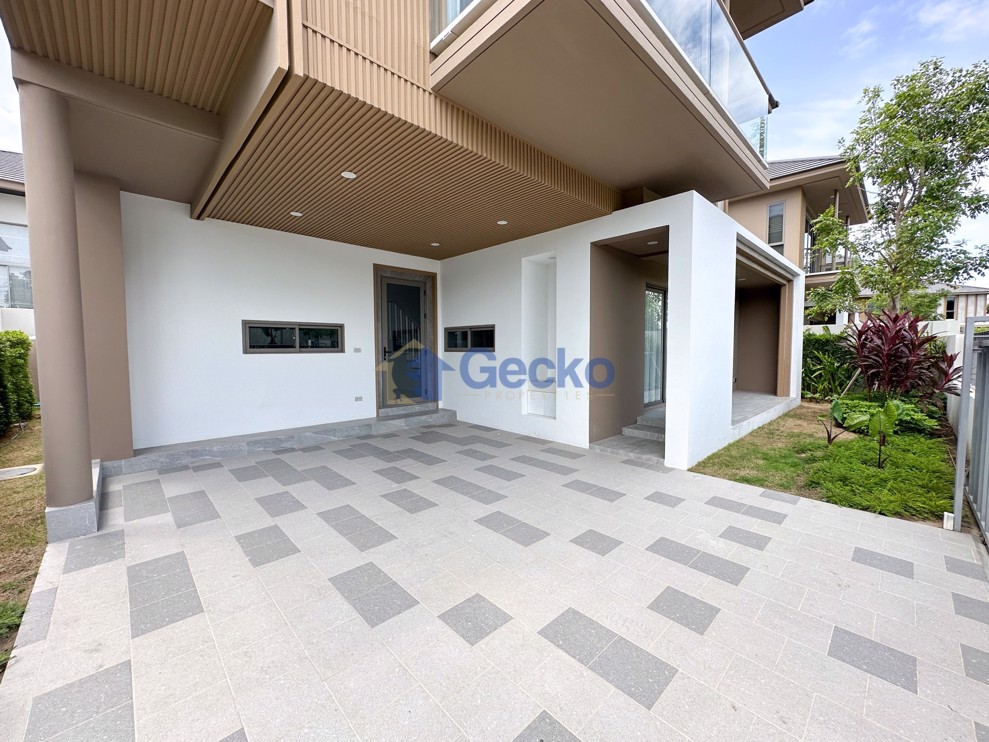 4 ห้องนอน บ้าน  พัทยาตะวันออก H011711 (Photo 4)