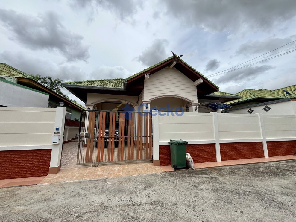 2 Bedrooms House in Ponthep 1  East Pattaya H011733 (Cover Photo)