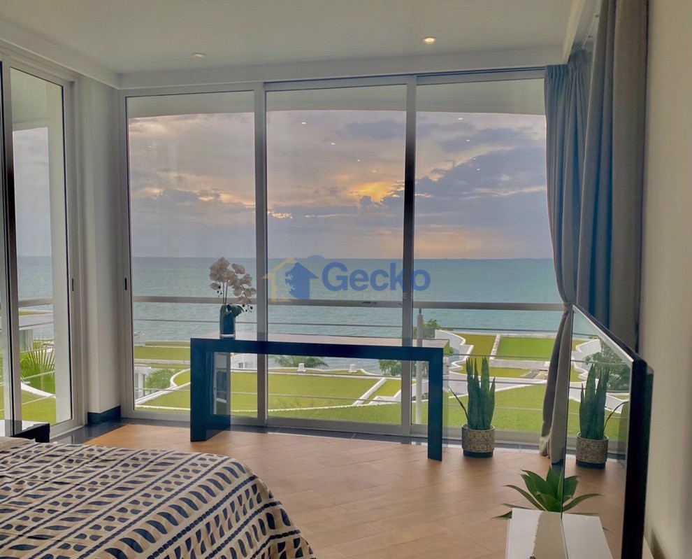 2 Bedrooms Condo in Pure Sunset Beach Na Jomtien C011736 (Photo 3)