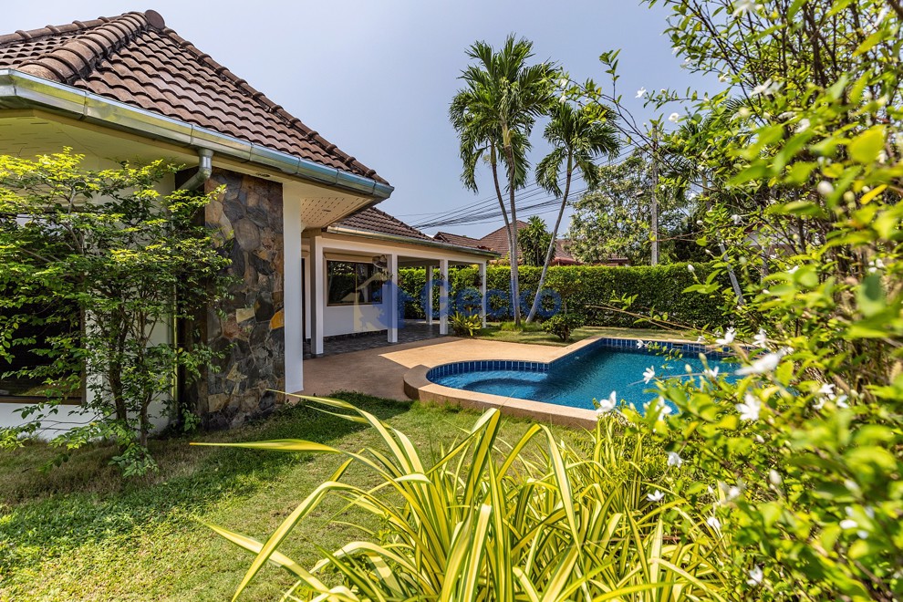 3 Bedrooms House in Pattaya Land & House  East Pattaya H011738 (Photo 4)