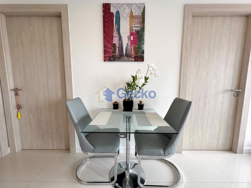 2 Bedrooms Condo in The Jewel Pratumnak Pratumnak C011742 (Photo 1)