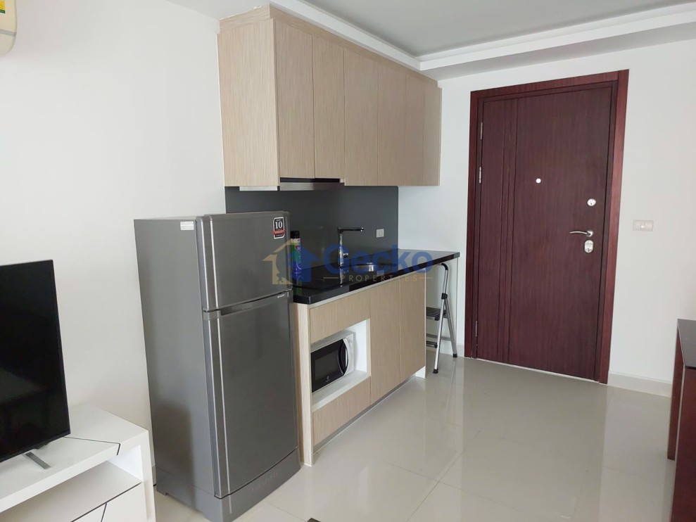 1 Bedroom Condo in Laguna Beach Resort 3 The Maldives Jomtien C011743 (Photo 3)