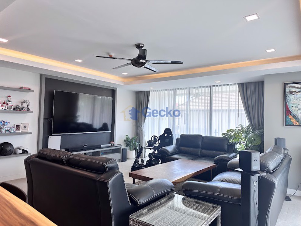 3 Bedrooms Condo in Serenity Jomtien Residence Jomtien C011745 (Photo 3)