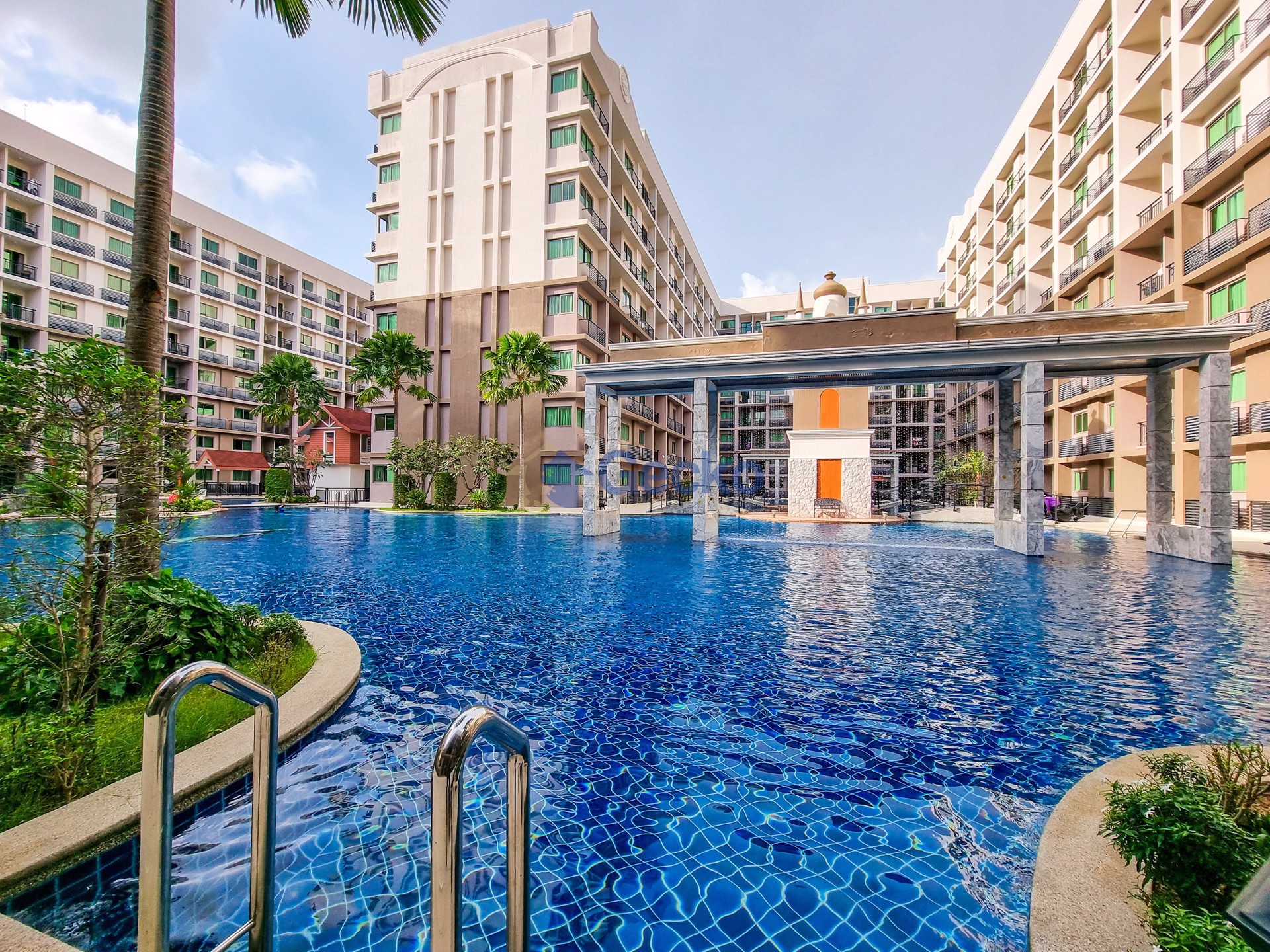 1 ห้องนอน คอนโดมิเนี่ยม in Arcadia Beach Continental พัทยาใต้ C011746
